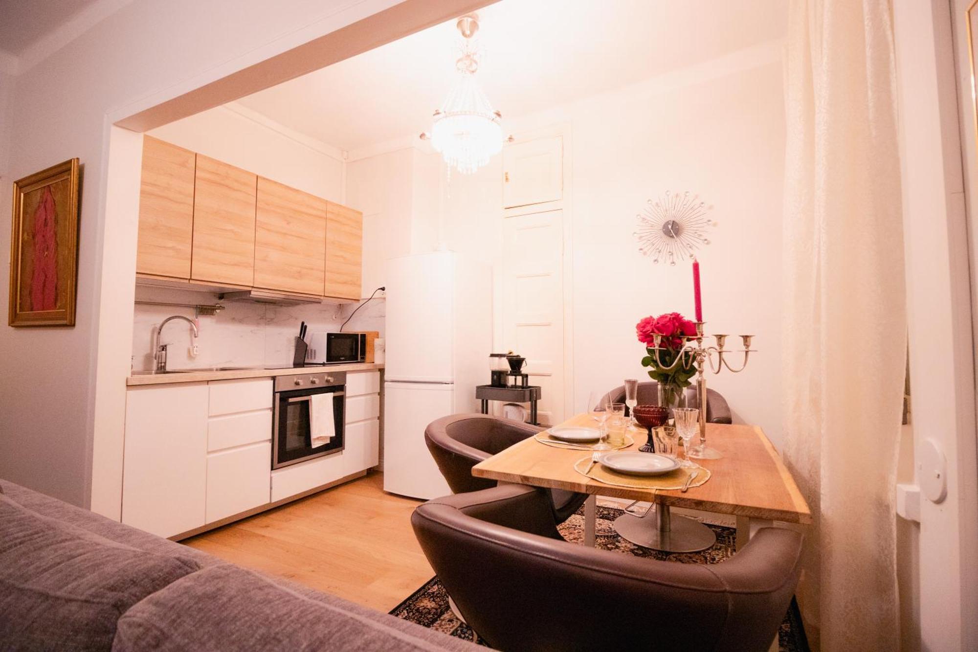 Lovely Flat In The Heart Of เฮลซิงกิ ภายนอก รูปภาพ