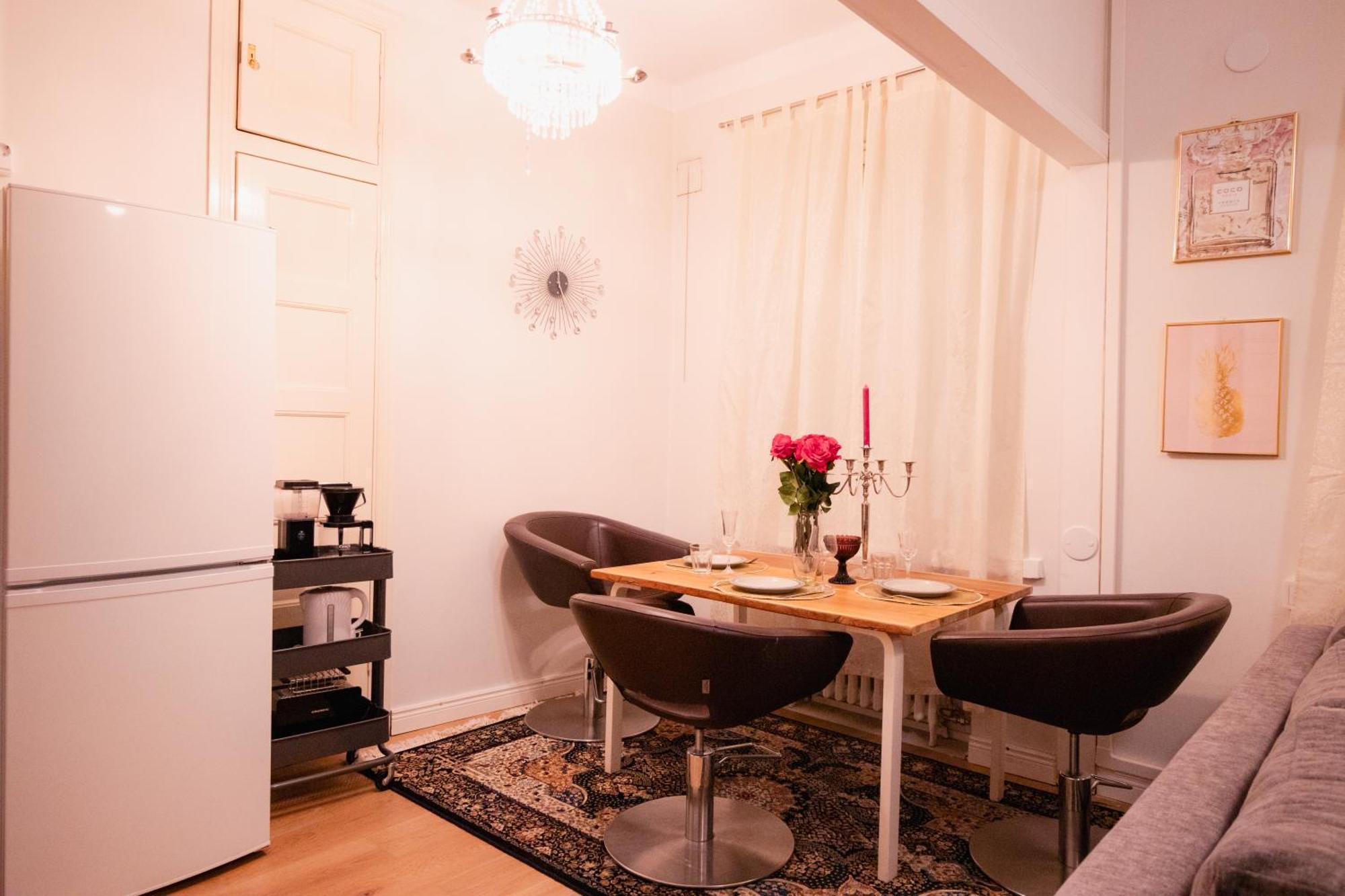 Lovely Flat In The Heart Of เฮลซิงกิ ภายนอก รูปภาพ